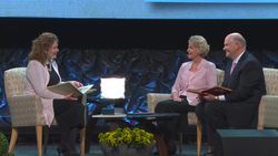 Miniatura dla RootsTech 2016 Family Discovery Day – Opening General Session